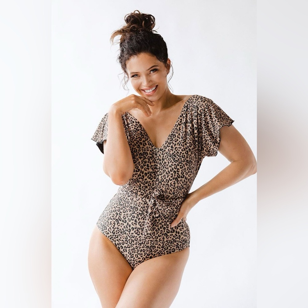 ONE PIECE swimsuit by Albion - the pursuit cape